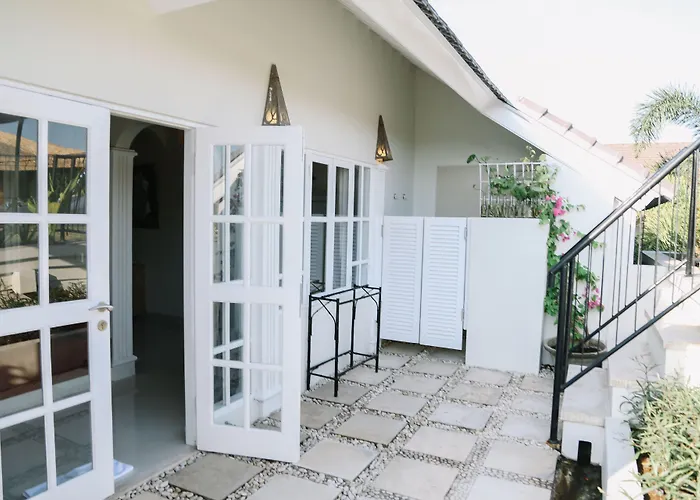 Kresna By The Sea By Kresna Hospitality Hotel 4*