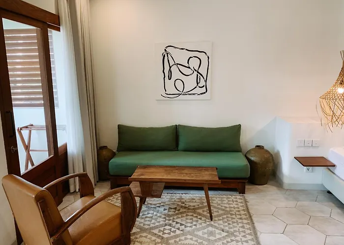Kresna By The Sea By Kresna Hospitality Hotel