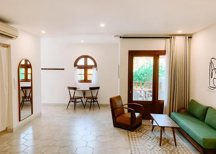 Kresna By The Sea By Kresna Hospitality Seminyak